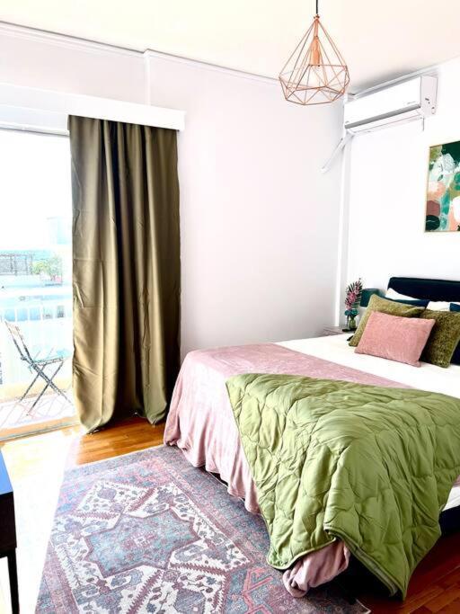 Seaview Penthouse On The Square Διαμέρισμα Αίγιο Εξωτερικό φωτογραφία